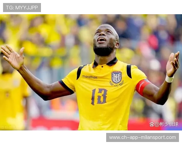 奥林匹亚科斯锁定一位南美铁腰，阵容再度升级