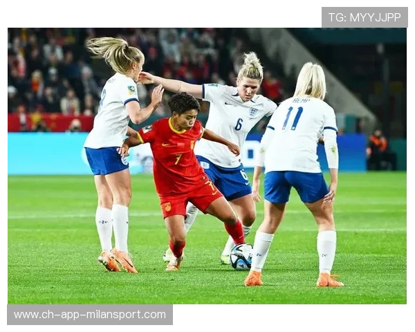 中国女足出访欧洲与强队切磋交流，中国女足邀请赛