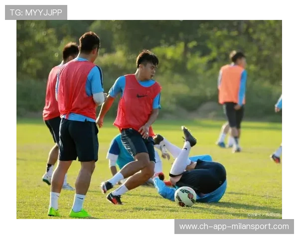 中国足球国家队体能与速度项目训练创新,中国足球体能训练的问题 中国足球国家队体能与速度项目训练创新,中国足球体能训练的问题