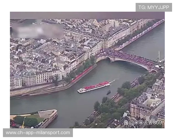 塞纳河与街头艺术共同谱写开幕式传奇，塞纳河打call